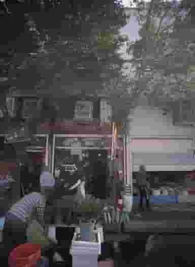 گل فروشی در افسریه شمالی