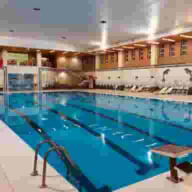 استخر دانشگاه شهیدبهشتی در اوین