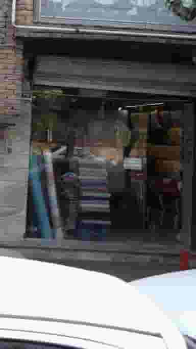 پارچه فروشی در امامزاده عبدالله