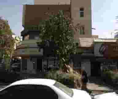 فروشگاه عطر و ادوکلن و لوازم آرایشی پردیس در نارمک