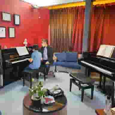 آموزشگاه موسیقی پیمان مدنی در بهجت آباد