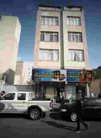 گالری آنتیک در وحیدیه