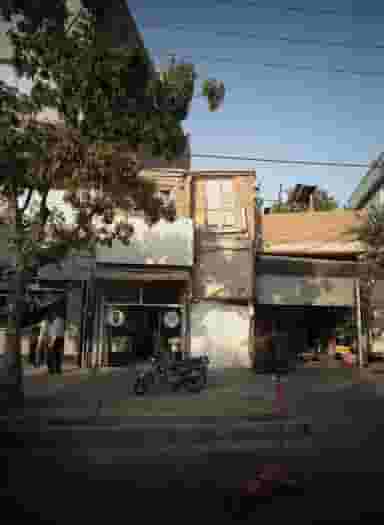 آرایشگاه مردانه در ولیعصر جنوبی