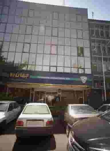 فروشگاه موتور سیکلت جهان رو در فردوسی