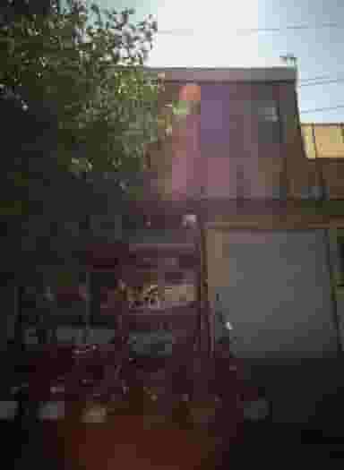 فروشگاه موتور سیکلت در باغ آذری