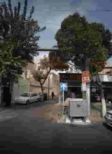 اتومبیل زرین در کوثر