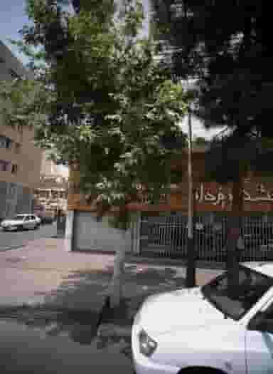 نمایشگاه یزدان در فاطمی