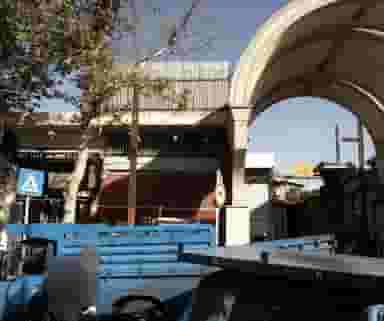 فروشگاه خشکبار در سنگلج