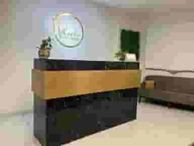 کلینیک دندانپزشکی روشا در اختیاریه