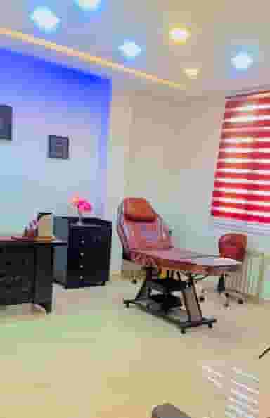 کلینیک زیبایی دکتر مهساگرجی در سپهر