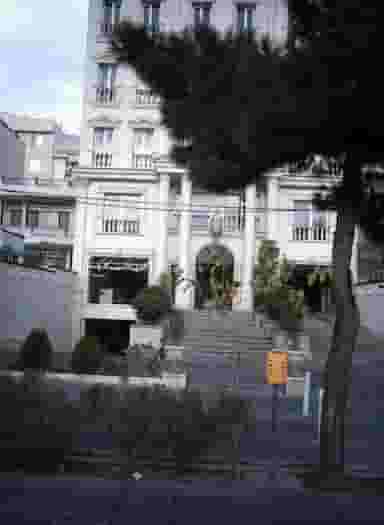 دفتر وکالت مهرناز صمدبین در کوی مهران