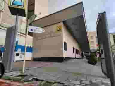 ورودی ۱ مترو میدان ولیعصر (عج) در بهجت آباد