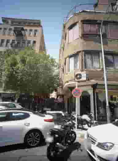 فروشگاه پوشاک مردانه در فردوسی