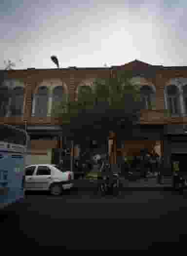 فروشگاه پوشاک ویهان در بهارستان