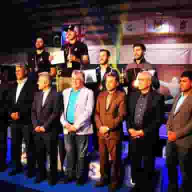 آکادمی شمشیربازی روزبه سرهنگ پور در محله خواجو اصفهان 