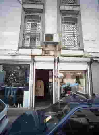 فروشگاه پوشاک نیلوفر آبی در دروس