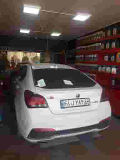 اتوسرویس خانم وآقای روغن در محله شهرستان اصفهان 