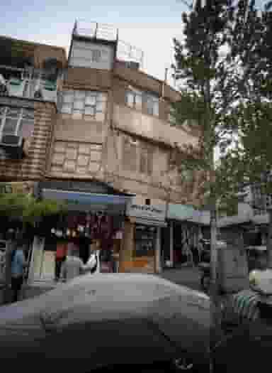 فروشگاه پوشاک در شمیران نو