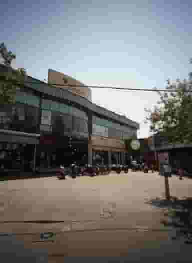 فروشگاه پوشاک آقایان در طیب