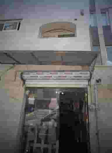 فروشگاه پوشاک در شهادت