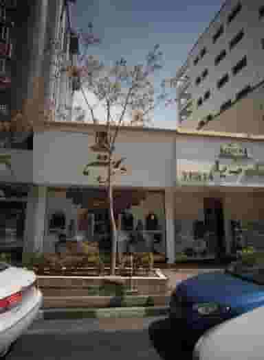 فروشگاه پوشاک آقایان برتر در پاسداران