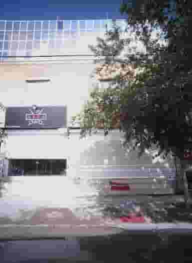 آرایشگاه آترا در محله سید رضی مشهد 