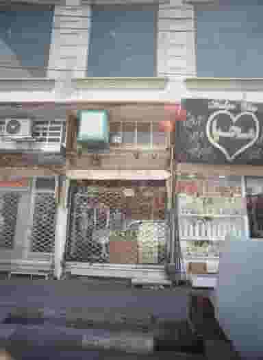 فروشگاه پوشاک در ولیعصر شمالی