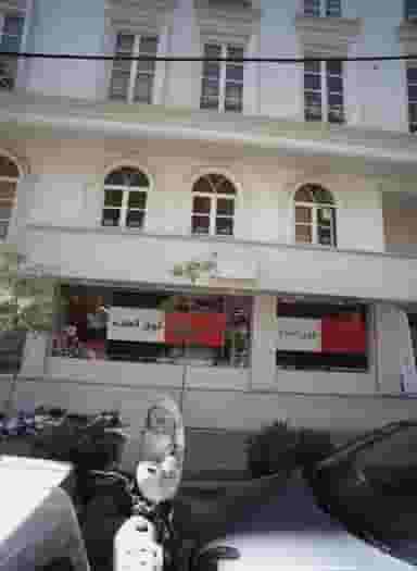 فروشگاه پوشاک در داوودیه