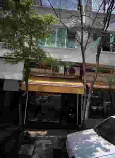 فروشگاه پوشاک تن‌پوش در اختیاریه