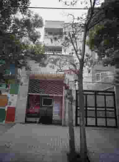 سالن زیبایی سایان گل در محله هدایت مشهد 