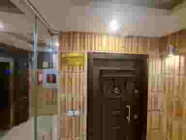 مطب دکتر مصطفی رجبی در باغ دریاچه اصفهان