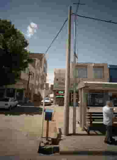 آرایشگاه مردانه کوروش در آیت الله عبادی مشهد