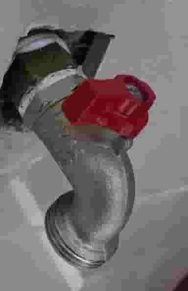 تاسیسات الکتریکی ولیعصر در باغ فردوس اصفهان