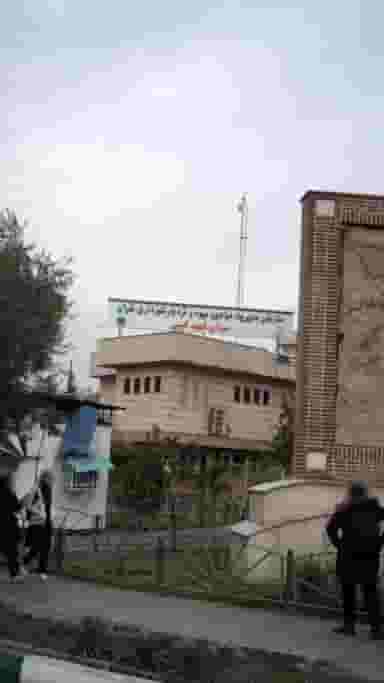 میدان میوه و تره بار شهید غیبی در حمزه آباد