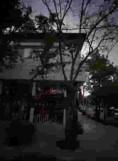 پارچه فروشی و لباس فروشی زنانه اطلس در مقدم مشهد