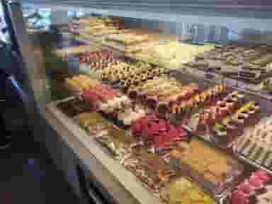 شیرینی هانا در هنرستان مشهد