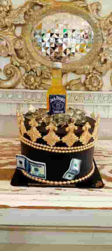 کیک و شیرینی قدیری در پنجتن مشهد