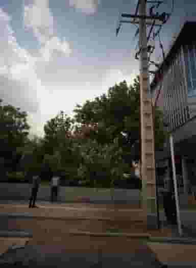 قنادی ملکه در هنرستان مشهد