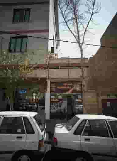 موبایل پدر خوانده در خاک سفید تهران