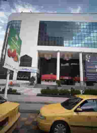 ذرت مکزیکی و بستنی قیفی در جانباز مشهد