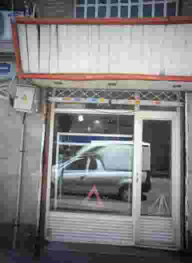 فروشگاه موبایل و تلفن در قیام تهران