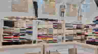 گالری پارچه نواب در مدرس اصفهان