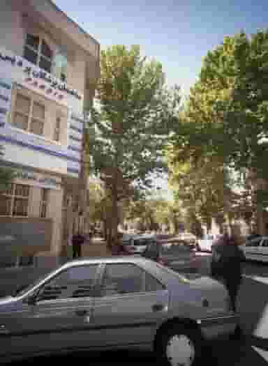 مطب دکتر ناصر سرگلزائی در احمدآباد مشهد