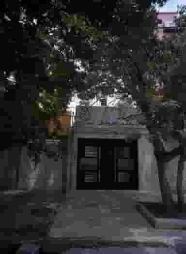 مطب دکتر انسیه ریخته گران خمسه در طلاب مشهد