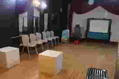 آموزشگاه آزاد سینمایی اسطوره در مارنان اصفهان