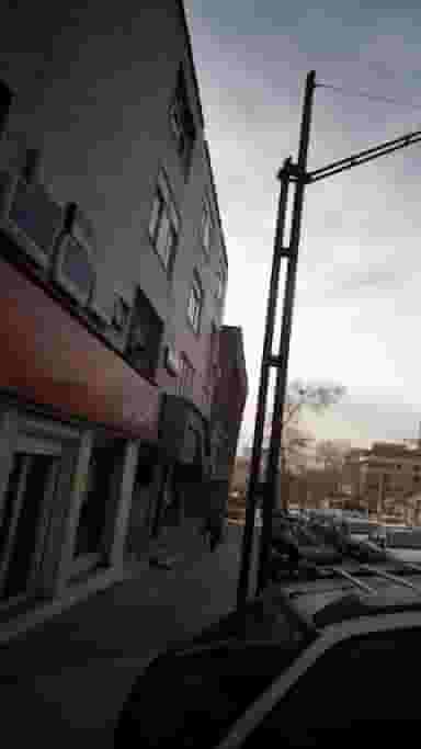 دکتر آرش میراب زاده در گاندی تهران