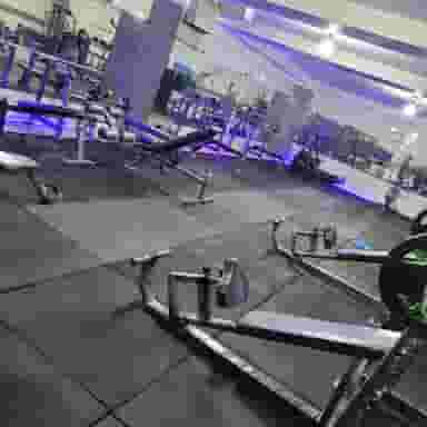 آکادمی پرورش اندام پالادیوم در حصارک بالا کرج