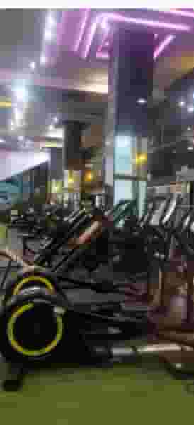 مجتمع ورزشی کاخ در فاز سه مهرشهر کرج