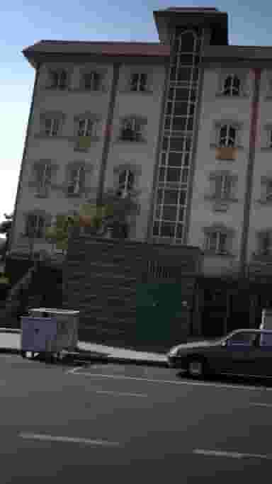 مطب دکتر علی صفوی نائینی در دریا تهران