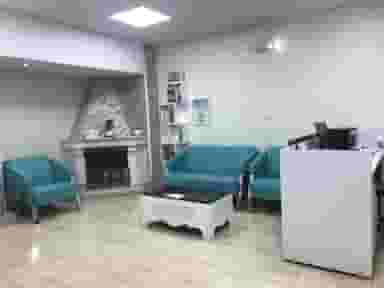 مرکز دندانپزشکی زیبایی دکتر صادقی نژاد در بهار کرج